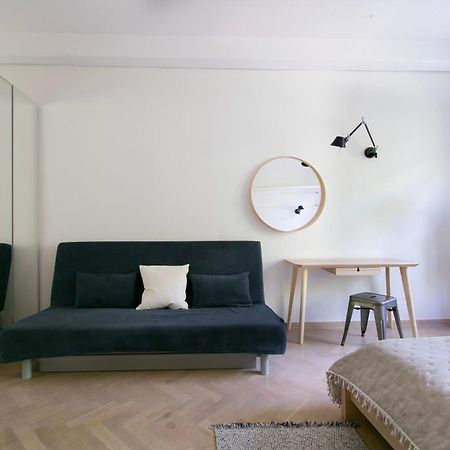 Spacious 3Br Apartment With Ac In Living Room, 2 Balconies Krakau Exterior foto